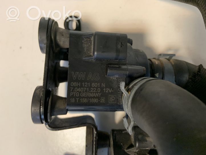 Audi A4 S4 B9 Electric auxiliary coolant/water pump 06H121601N