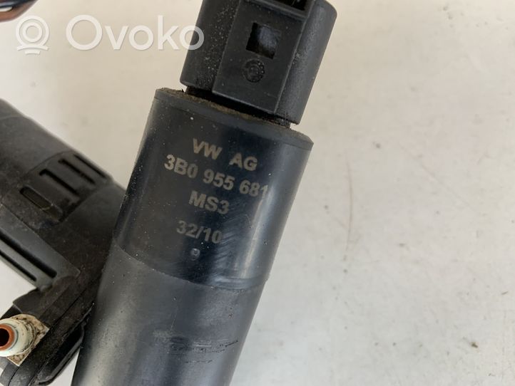 Audi Q7 4L Pumpe Scheibenwaschanlage 3B0955681