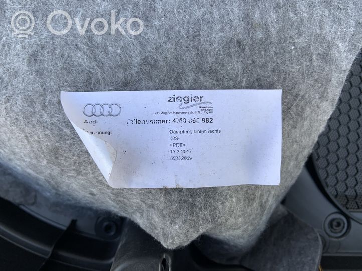 Audi Q7 4M Boczki / Poszycie drzwi tylnych 4M0863982