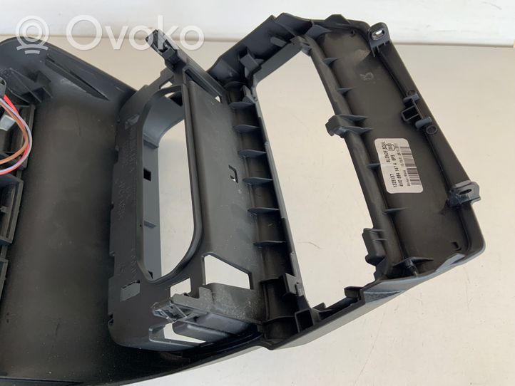 Audi Q7 4M Other center console (tunnel) element 4M0864147A