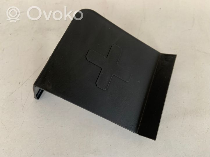 Audi A8 S8 D4 4H Battery box tray cover/lid 8K0915429C