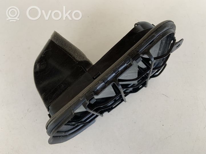 Audi A6 S6 C7 4G Quarter panel pressure vent 4G5819161