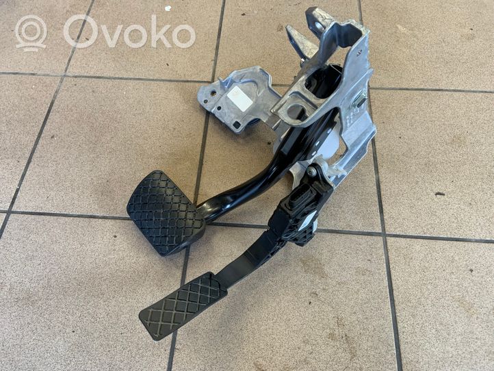 Audi Q5 SQ5 Pedal assembly 8W1723117