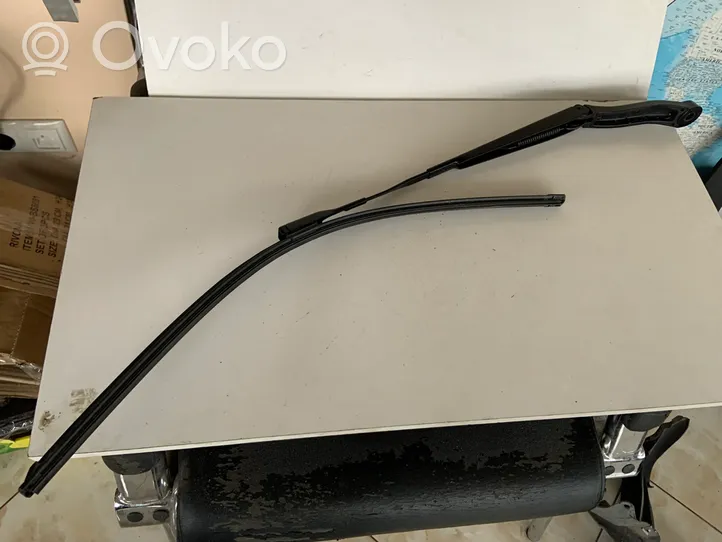 Audi Q7 4M Front wiper blade arm 4M1955407