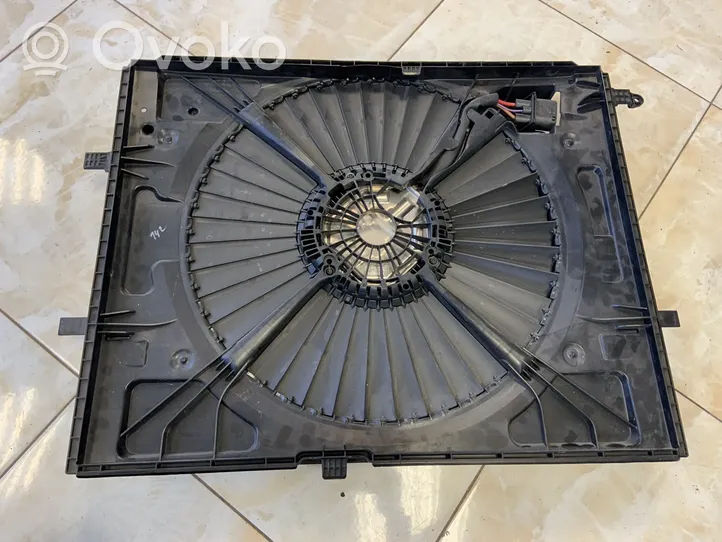 Mercedes-Benz C W205 Convogliatore ventilatore raffreddamento del radiatore A0999061301