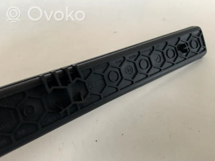 Audi Q5 SQ5 Kosnsolės stalčiuko/lentinėlės paklotėlis 80B863282