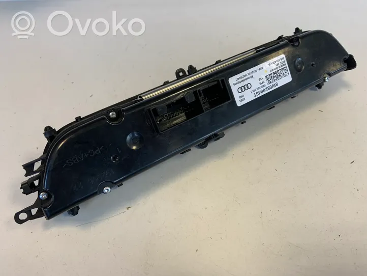 Audi A4 S4 B9 Panel klimatyzacji 8W0820043T