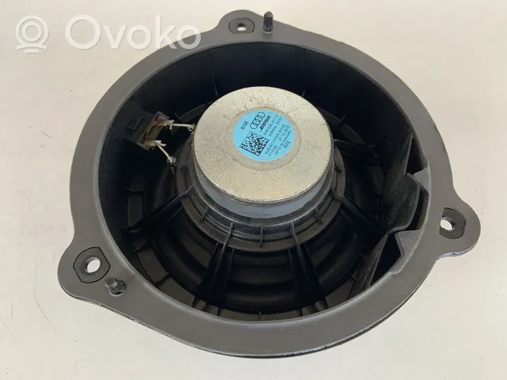 Audi Q7 4M Takaoven kaiutin 4M0035411B