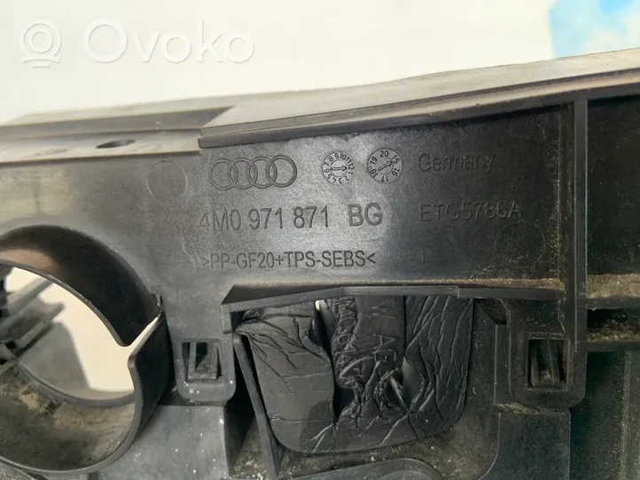 Audi Q7 4M Kita variklio skyriaus detalė 4M0971871BH
