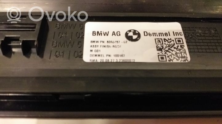 BMW X3 G01 Priekšējā sliekšņa dekoratīvā apdare (iekšējā) 8068487
