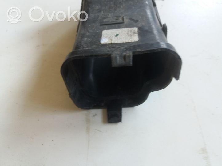 BMW 3 G20 G21 Prowadnica powietrza intercoolera 7422279