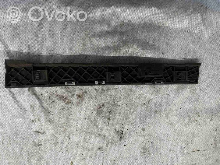 BMW 4 F32 F33 Slenksčio dalis 51777285795