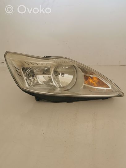 Ford Focus Lampa przednia 8M5113W029AF