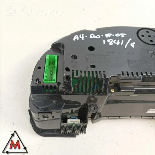 Audi A4 S4 B5 8D Tachimetro (quadro strumenti) 8E0920901D