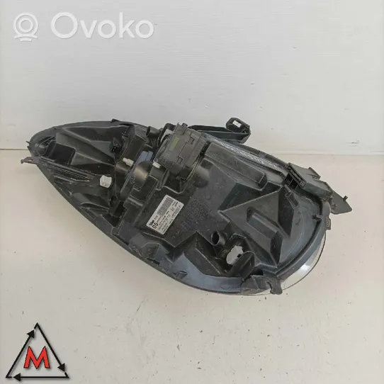 Citroen C1 Lampa przednia 81110-0H050