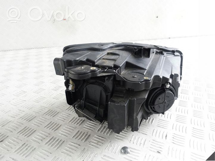 Audi Q2 - Lampa przednia 81A941003