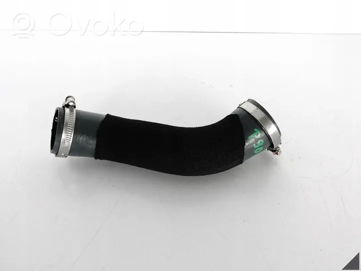 Audi RS6 C8 Intercooler hose/pipe 4K0145709R