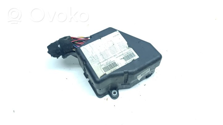 Audi A4 S4 B5 8D Fuse module 1J1970003A