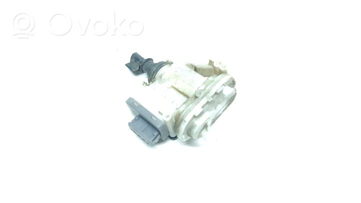 Volkswagen PASSAT B4 Stellmotor Zentralverriegelung 3A0862153B