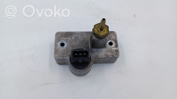 Audi 80 90 S2 B4 Luftdrucksensor 0281002018