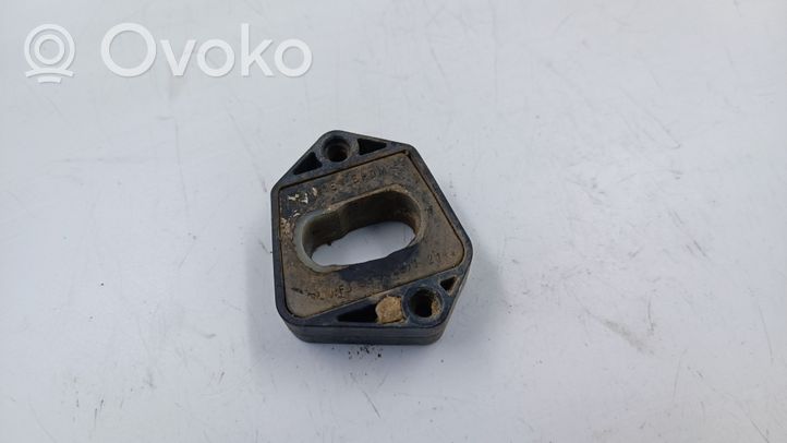 Skoda Octavia Mk1 (1U) Radiator mount bracket 1J0121367A
