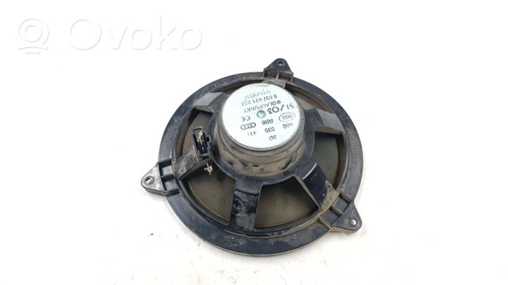 Audi A6 S6 C5 4B Etuoven kaiutin 8637611333