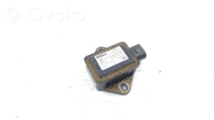 Audi A4 S4 B6 8E 8H Czujnik przyspieszenia ESP 8E0907637A