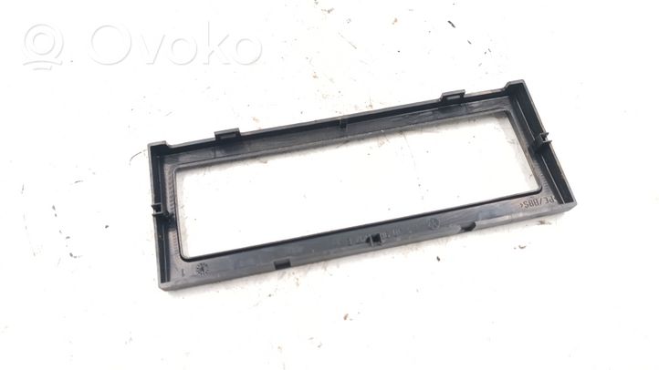 Volkswagen PASSAT B5 Panel klimatyzacji / Ogrzewania 1J0907047E