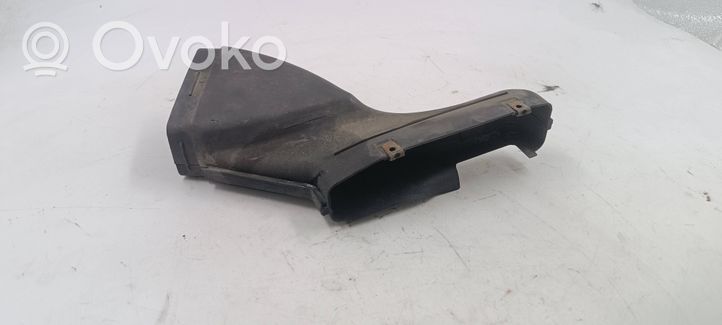 Audi A4 S4 B5 8D Część rury dolotu powietrza 058129617D