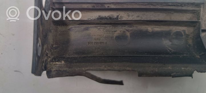 Audi A4 S4 B5 8D Side skirt front trim 8D0853579A