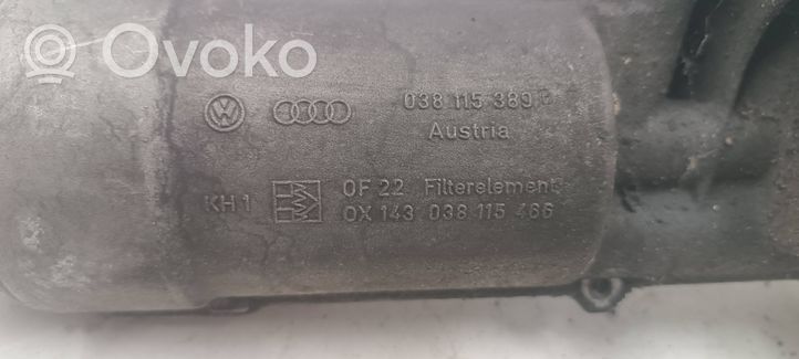 Audi A4 S4 B5 8D Supporto di montaggio del filtro dell’olio 038115389B