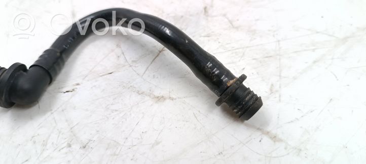 Volkswagen PASSAT B5 Breather/breather pipe/hose 