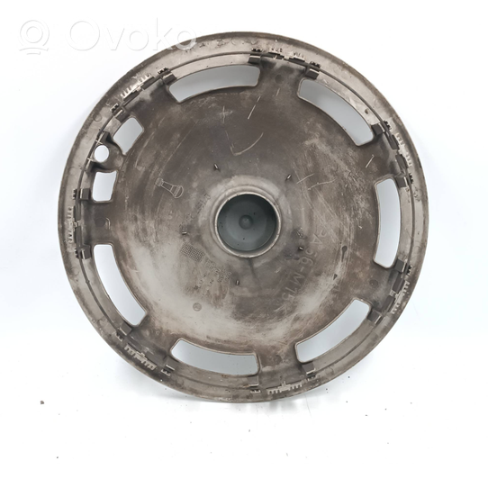 Volkswagen New Beetle R16 wheel hub/cap/trim 1U0601147C