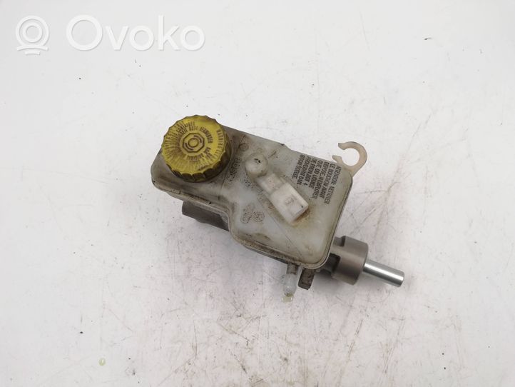 Volkswagen Fox Główny cylinder hamulca 0204221082