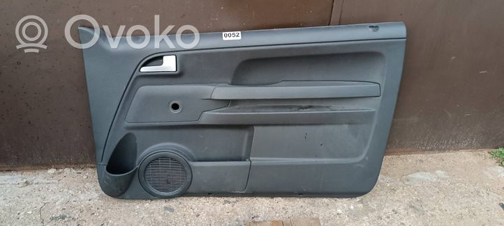 Volkswagen Fox Boczki / Poszycie drzwi przednich 5Z3867914B