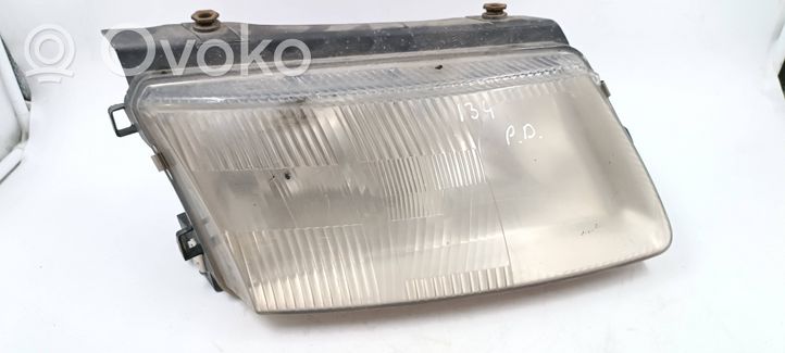 Volkswagen PASSAT B5 Headlight/headlamp 14742600