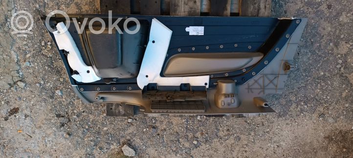 Audi Q7 4L Trunk/boot side trim panel 4L0863879