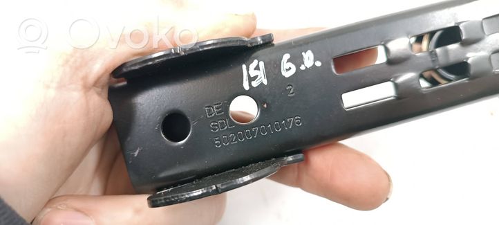 Audi Q7 4L Moteur de réglage de ceinture de sécurité 8E0857833F