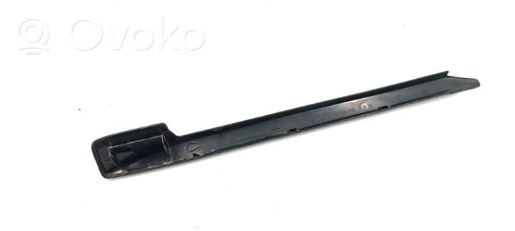 Volkswagen Polo III 6N 6N2 6NF Cache rail de siège conducteur avant 357881088