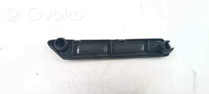 Volkswagen PASSAT B5 Other front door trim element 3B0867172