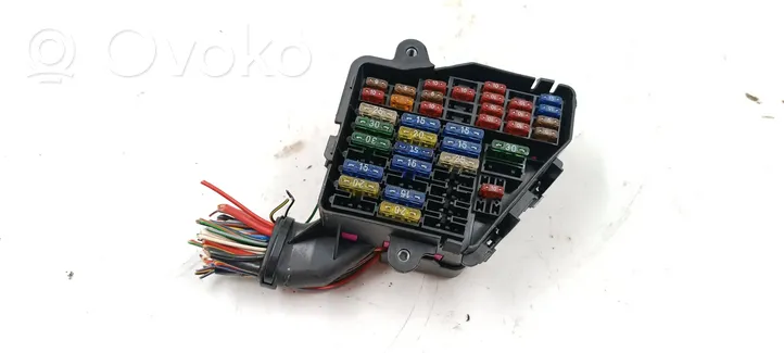 Audi A4 S4 B5 8D Fuse module 8D1941824