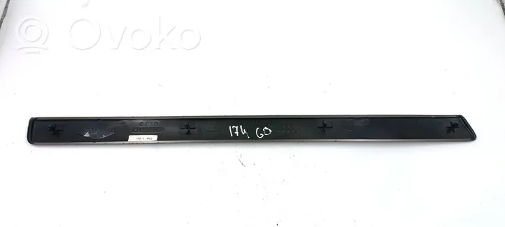 Audi A4 S4 B5 8D Rivestimento della portiera posteriore 8D0867420A