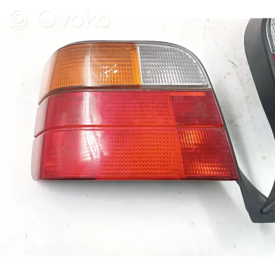 BMW 3 E36 Rear/tail lights set 8371941