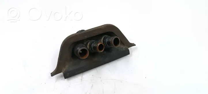 BMW 3 E36 Tuyau de liquide de refroidissement moteur 83906972