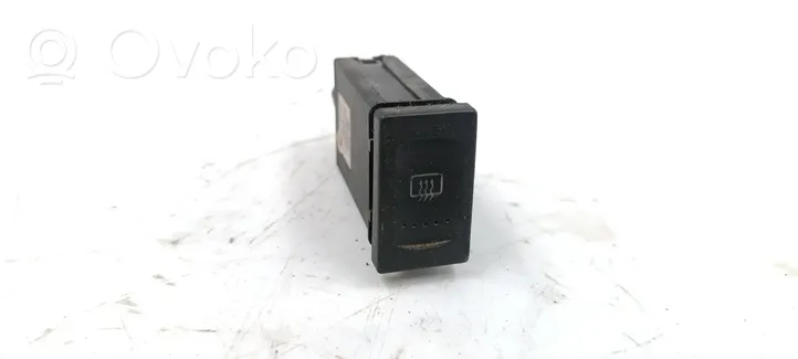 Volkswagen PASSAT B5.5 Windscreen/window heater switch 3B0959621D