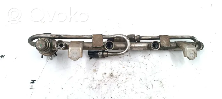 Audi A4 S4 B5 8D Fuel main line pipe 058131681