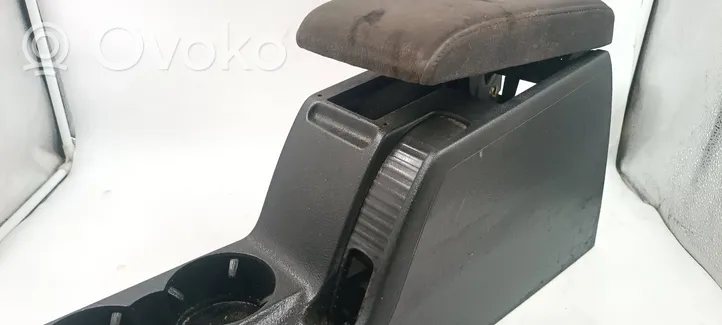 Volkswagen PASSAT B5.5 Armrest 3B0862531