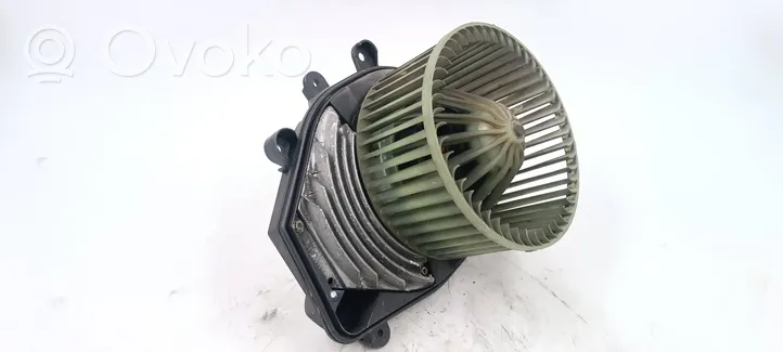 Volkswagen PASSAT B5.5 Heater fan/blower 740221233F