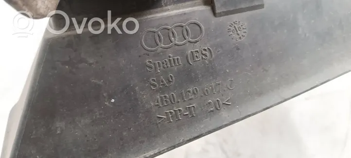 Audi A6 S6 C5 4B Деталь (детали) канала забора воздуха 4B0129617C