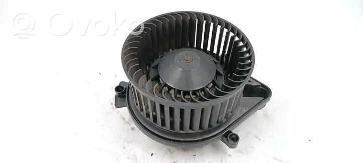 Audi A4 S4 B6 8E 8H Ventola riscaldamento/ventilatore abitacolo 8E1820021B